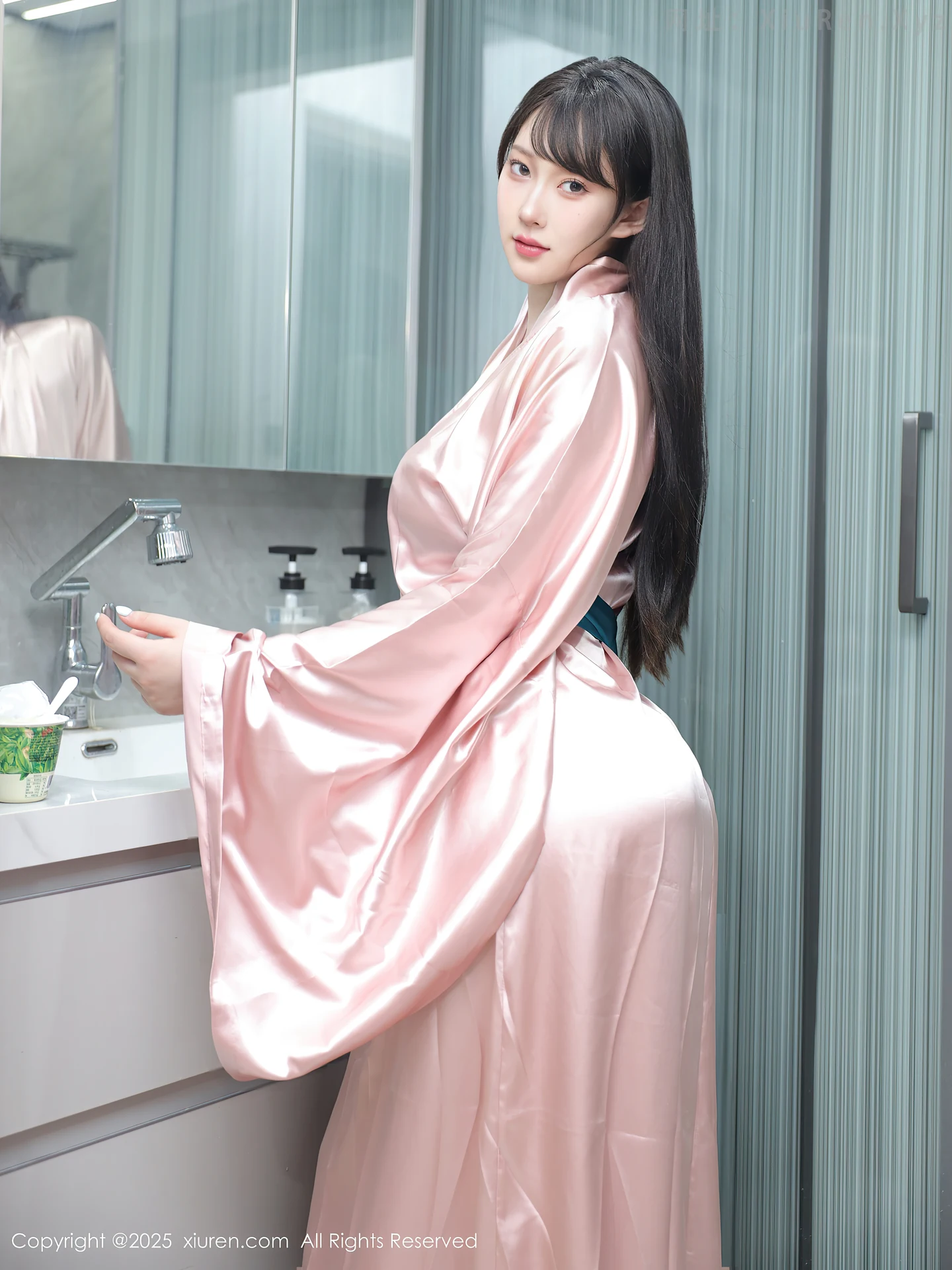 图片[3]-[XiuRen秀人网] VOL.10724 模特李沁恩lrene浴室场景性感红色比基尼秀丰腴身材撩人诱惑写真79P-秀人网官方网站